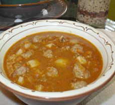 Sopa de albondigas